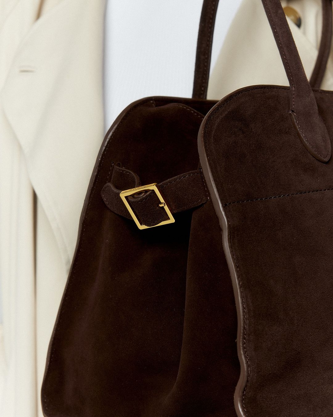 Bolso Numa efecto ante café