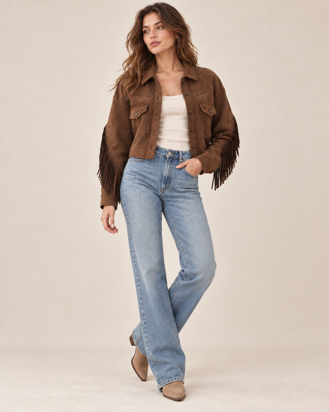 Chaqueta cropped con flecos · imagen 4