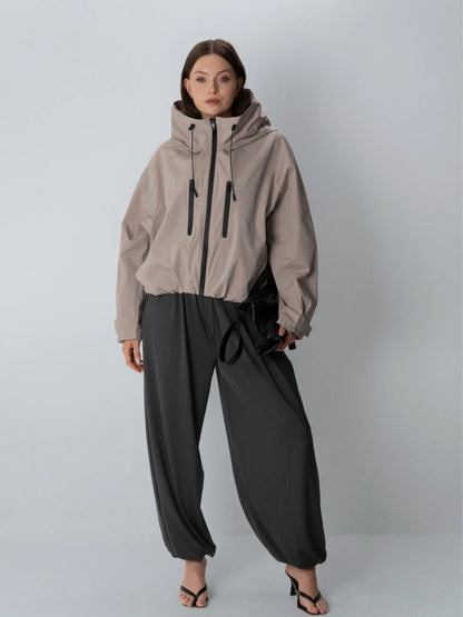 Chaqueta impermeable corta oversize