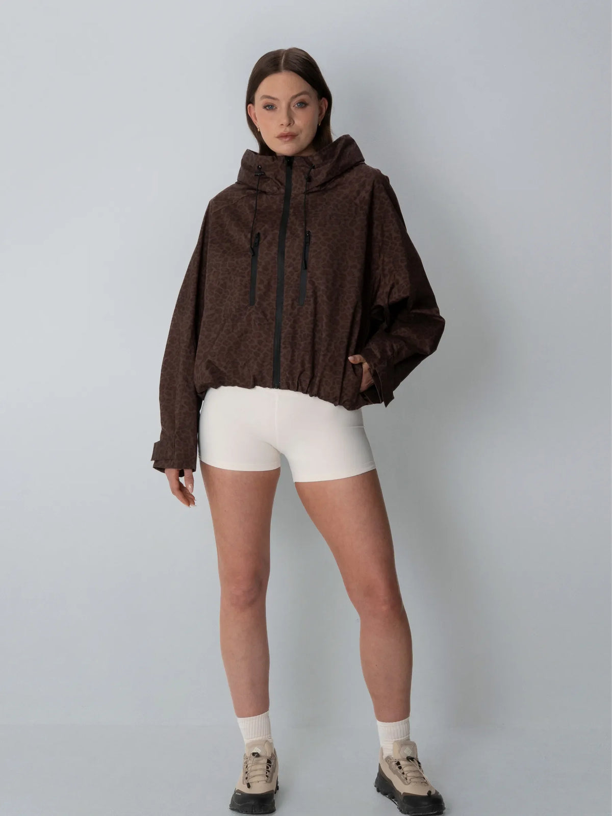 Chaqueta impermeable corta oversize